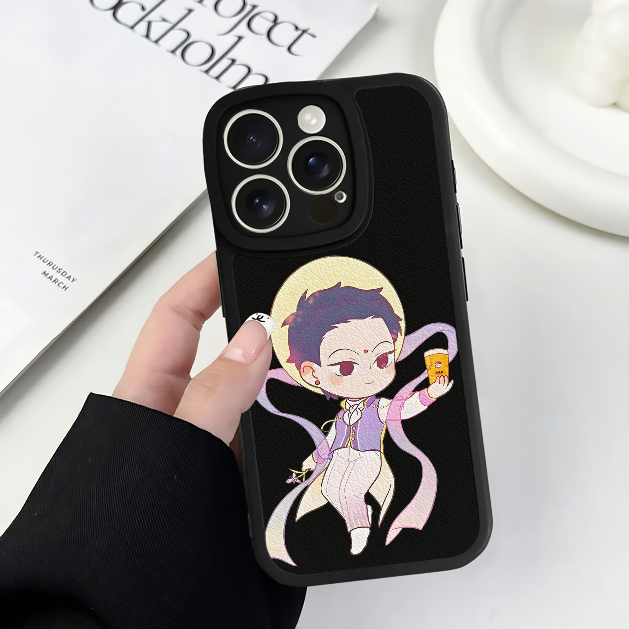 （画像用） Ne Zha 2 ナタ 魔童の大暴れ 【iPhone 16シリーズ対応】シリコンスマホケース（レザー調） 材質：シリコン